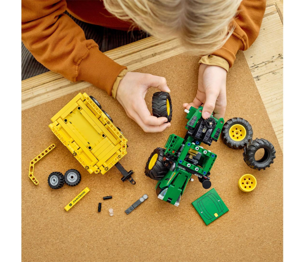 LEGO Technic 42136 Traktor John Deere 9620R 4WD - 1090440 - zdjęcie 9